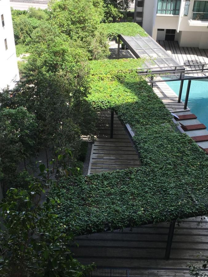 Homestay D'Univ 360 Place Seri Kembangan Exterior photo